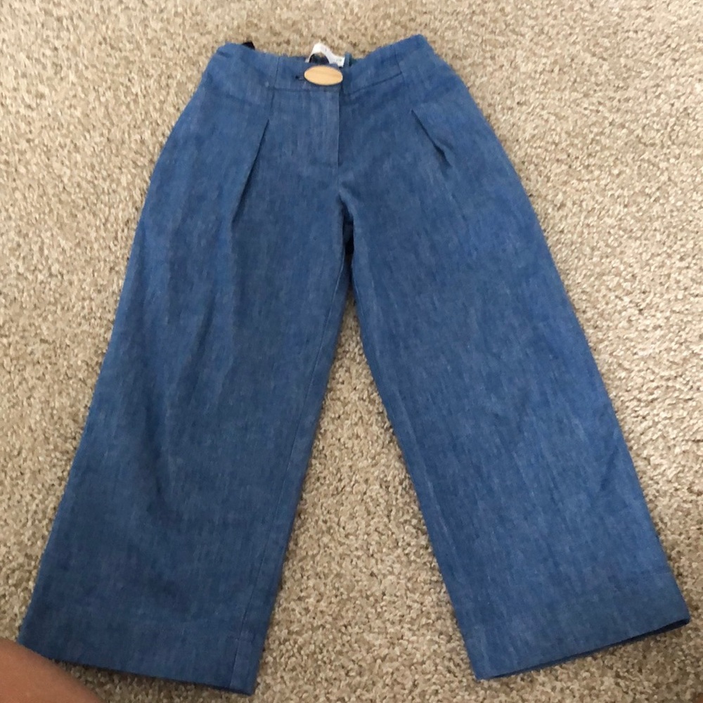 Girl wide legs
